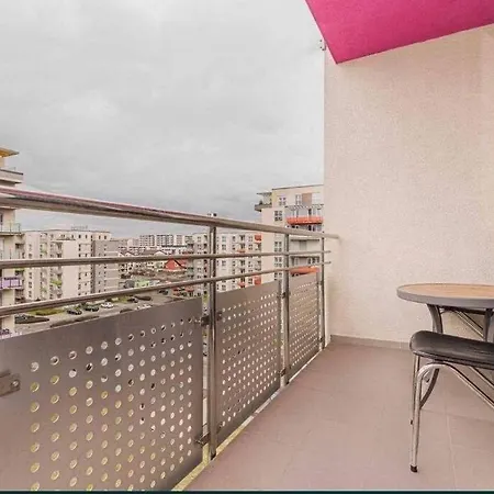 Coresii Mall Apartament Брашов